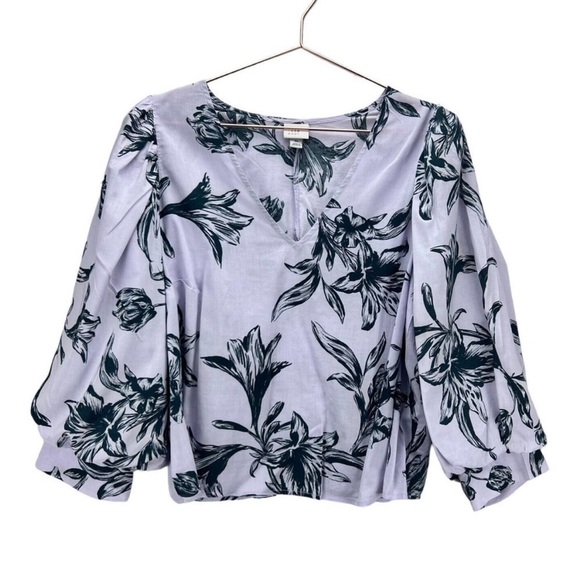 A new day Bishop Sleeve Blouse - Picture 2 of 10